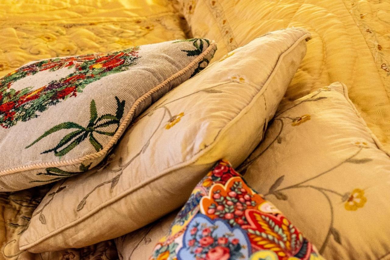 Palmadom - B&B And Original Experiences Монтескалиозо Екстериор снимка
